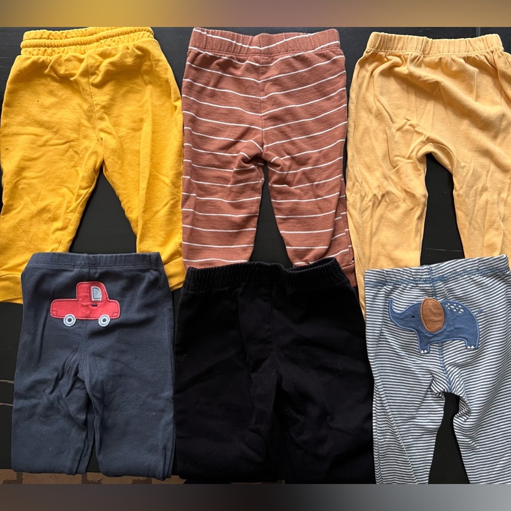 Baby pants set